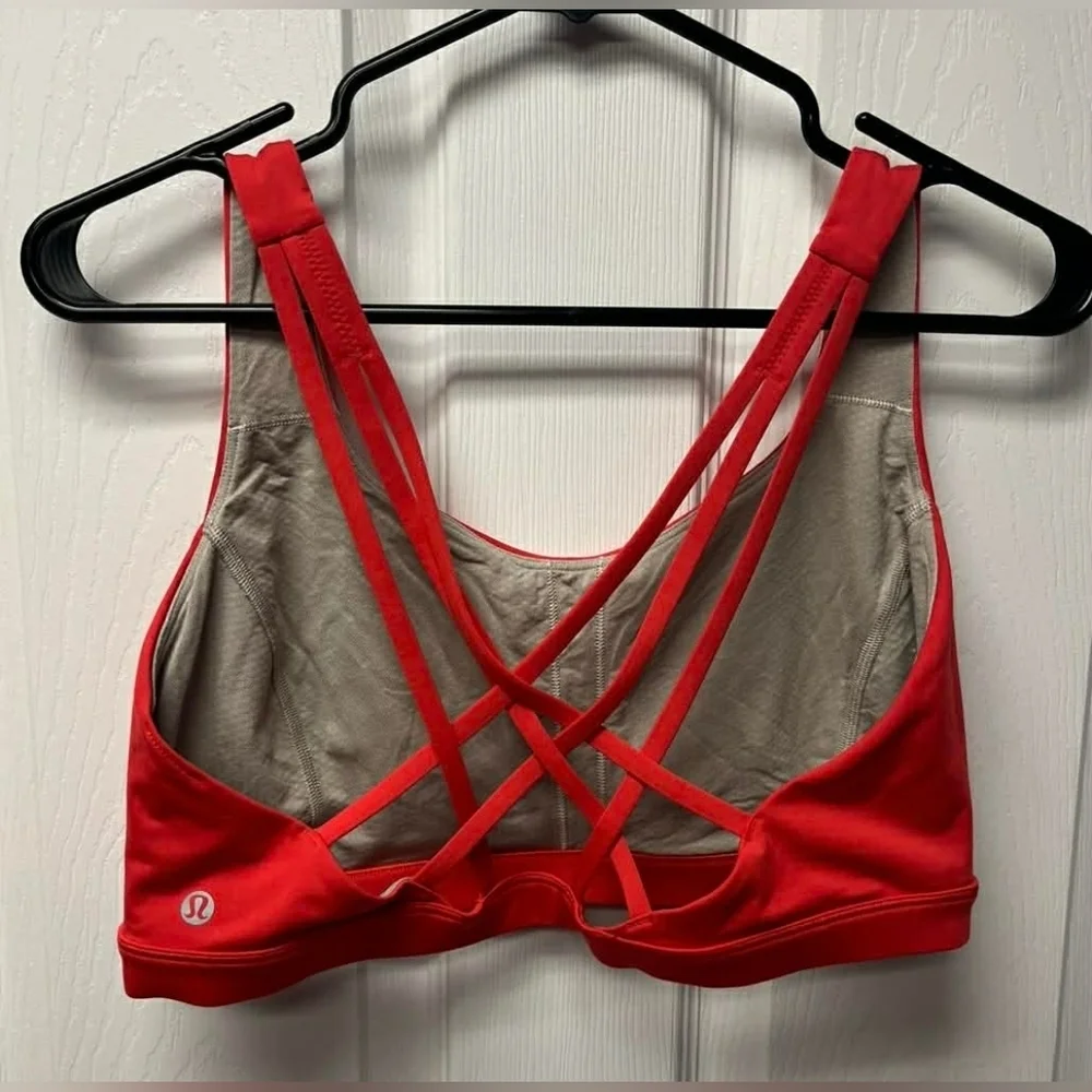 Lululemon Free to Be Serene Bra *Light Support, C/D Cup - Size 12 - Picture 4 of 5